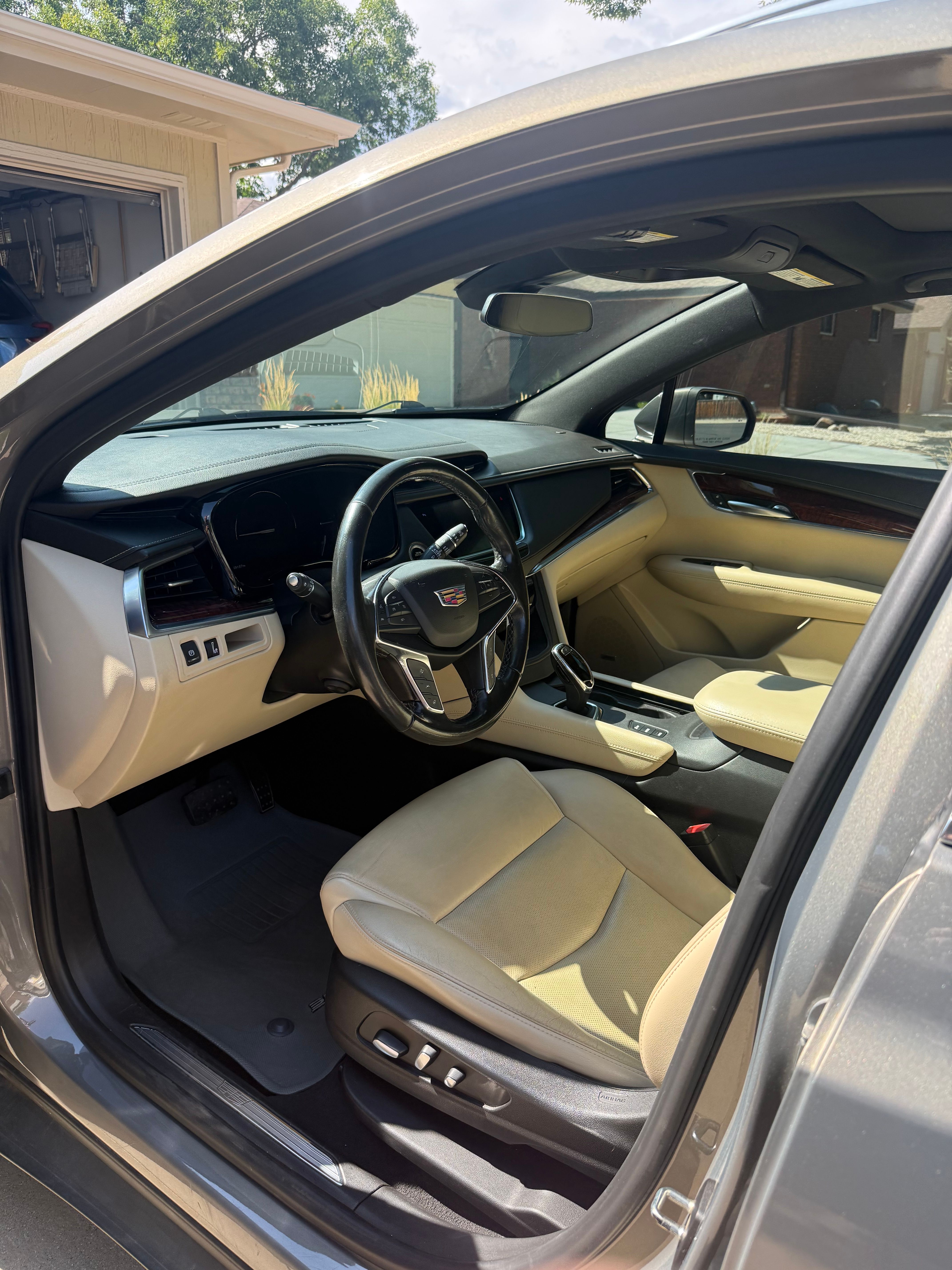 Used 2019 Cadillac XT5 Luxury AWD/4WD image 11