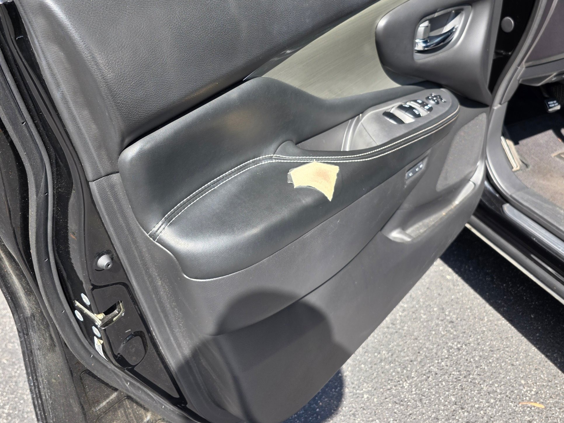 Used 2016 Nissan Murano Platinum w/ Platinum Technology Package FWD image 15