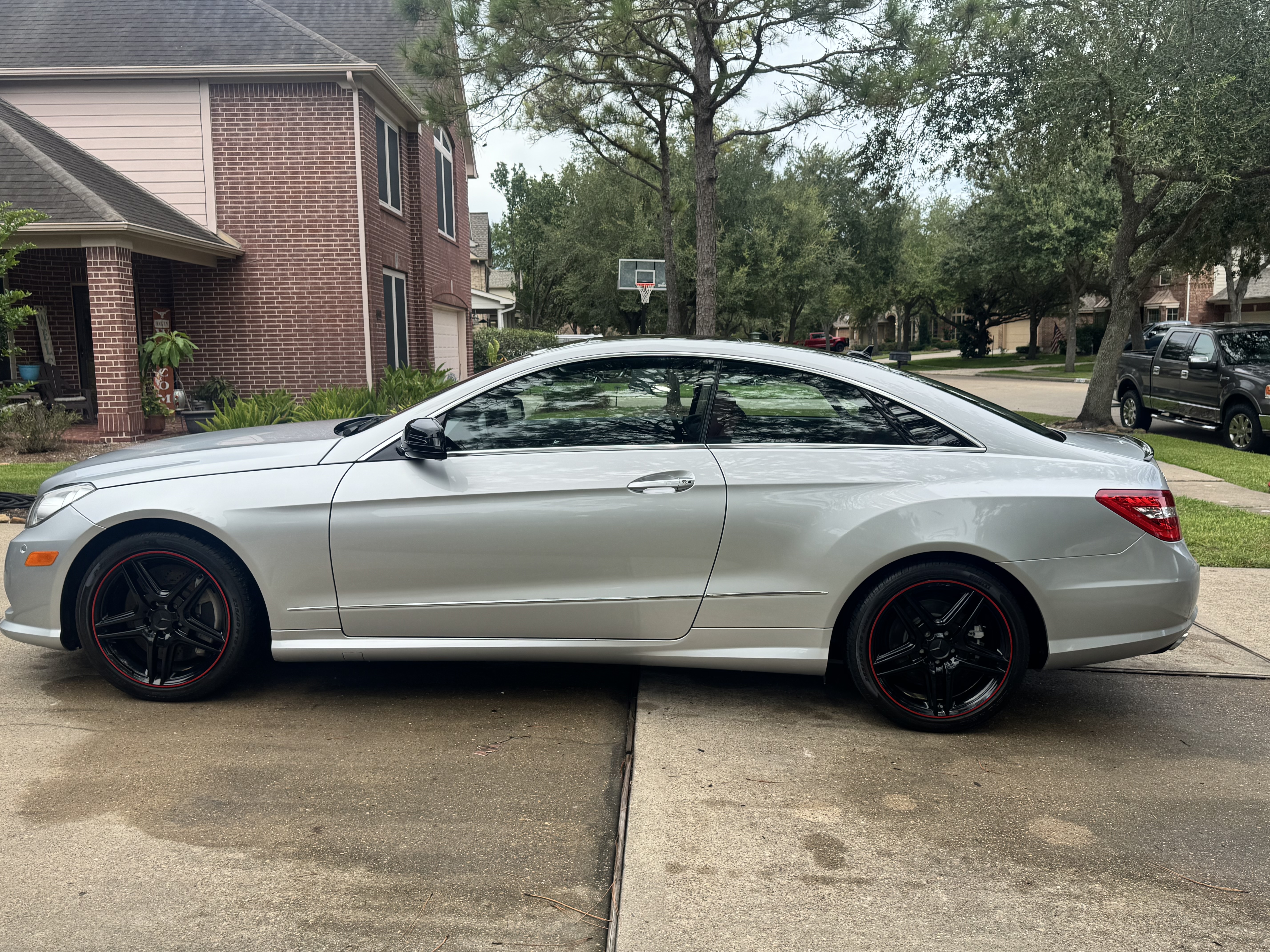 Used 2013 Mercedes-Benz E 550 Coupe image 5