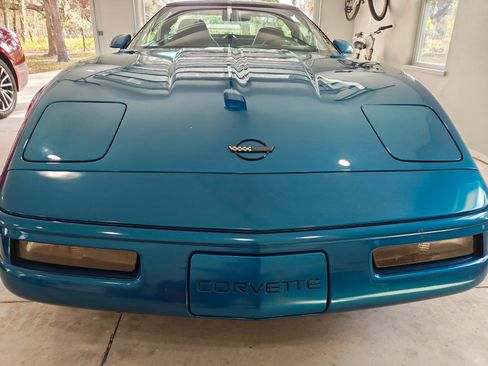 Used 1995 Chevrolet Corvette Coupe image 17
