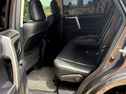 Used 2012 Toyota 4Runner Limited AWD/4WD image 17