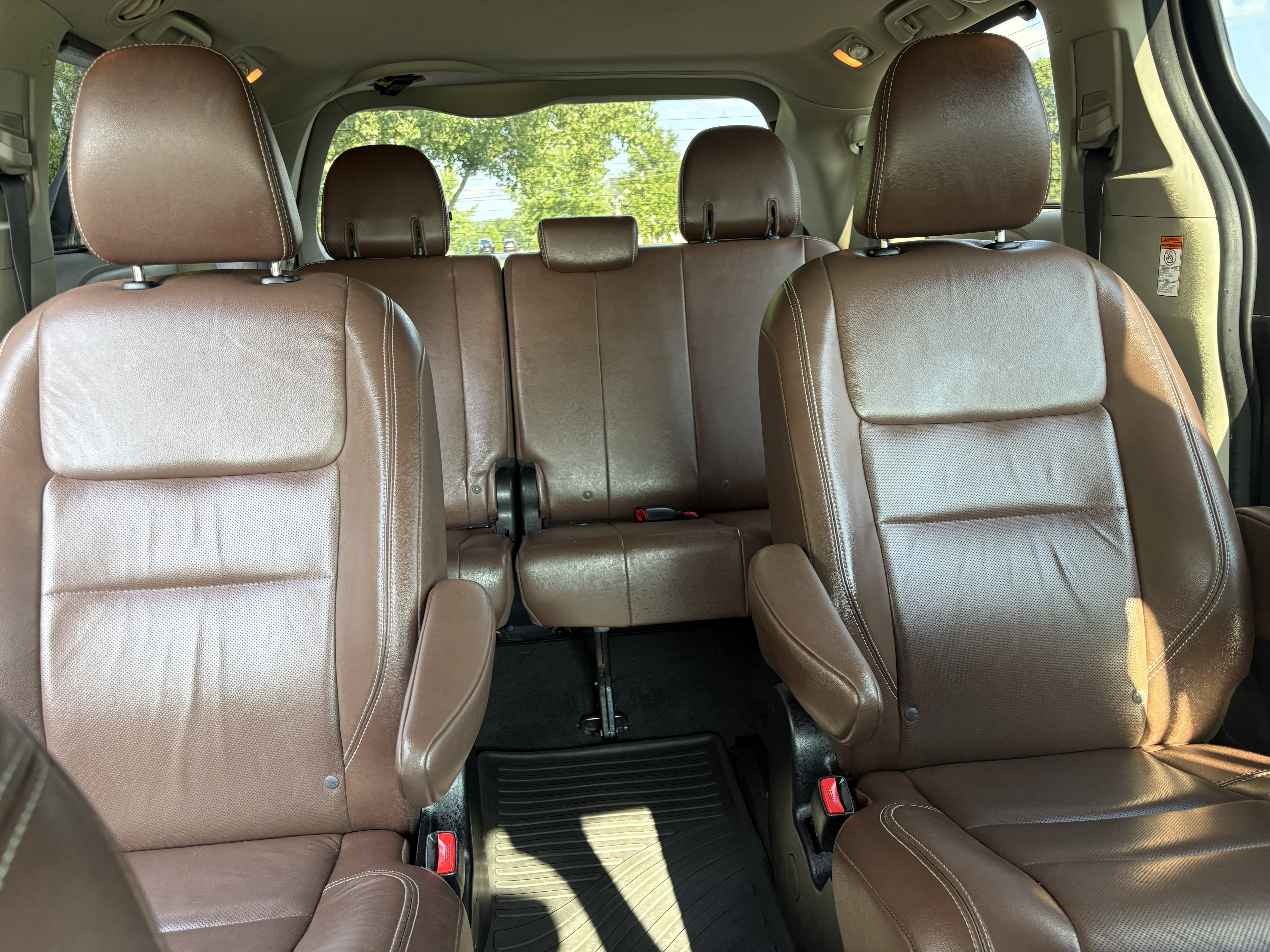 Used 2019 Toyota Sienna Limited AWD/4WD image 13
