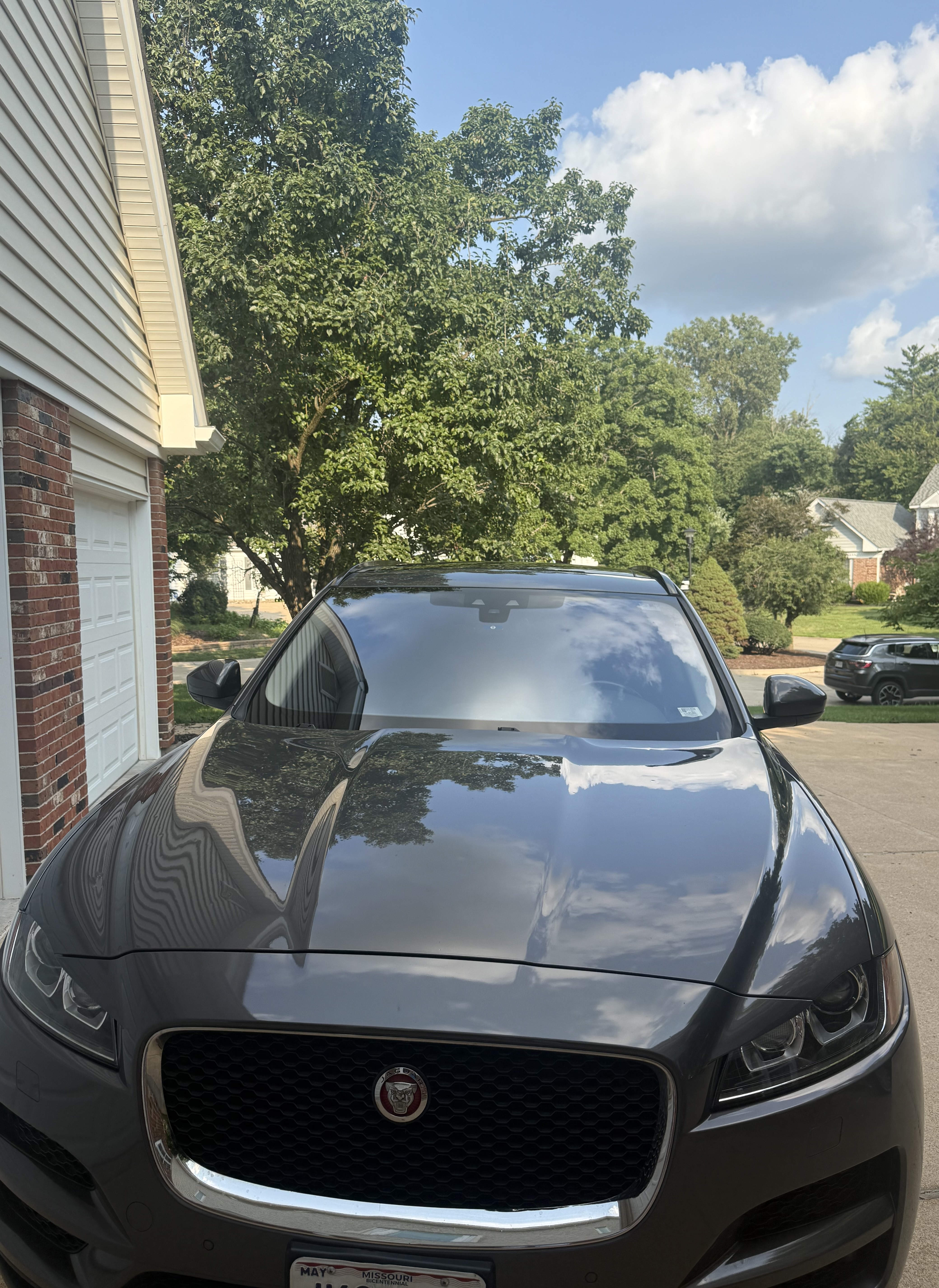 Used 2017 Jaguar F-PACE Premium AWD/4WD image 9