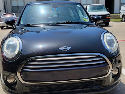 Used 2015 MINI Cooper 2-Door Hardtop FWD image 2