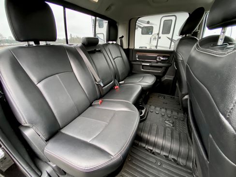 Used 2018 RAM 2500 Laramie image 17