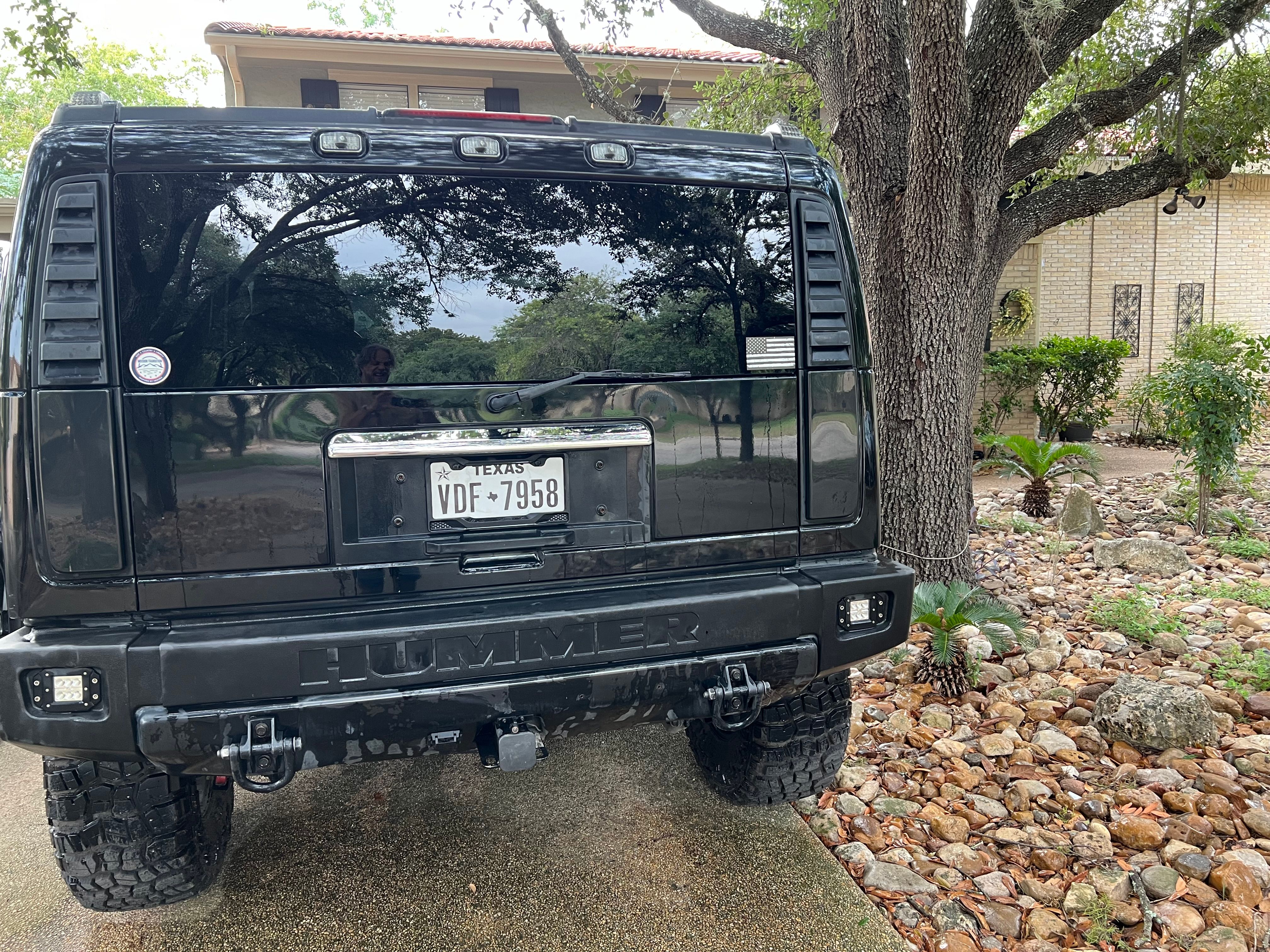 Used 2004 HUMMER H2 w/ Preferred Equipment Group AWD/4WD image 17
