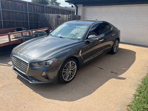Used 2020 Genesis G70 2.0T AWD/4WD image 2