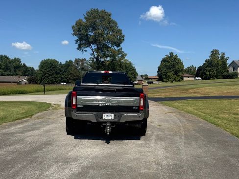 Used 2022 Ford F450 King Ranch w/ King Ranch Ultimate Package AWD/4WD image 13