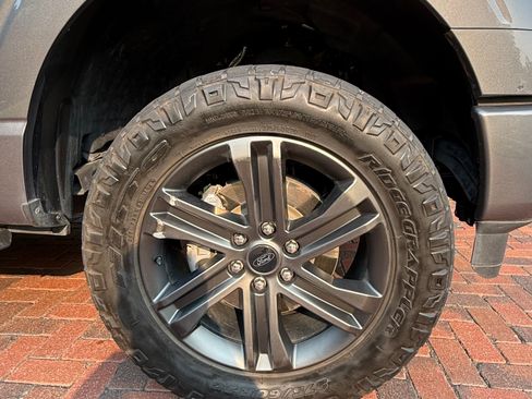 Used 2022 Ford F150 XL w/ STX Appearance Package AWD/4WD image 10