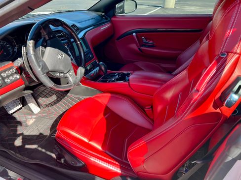 Used 2014 Maserati GranTurismo MC image 9