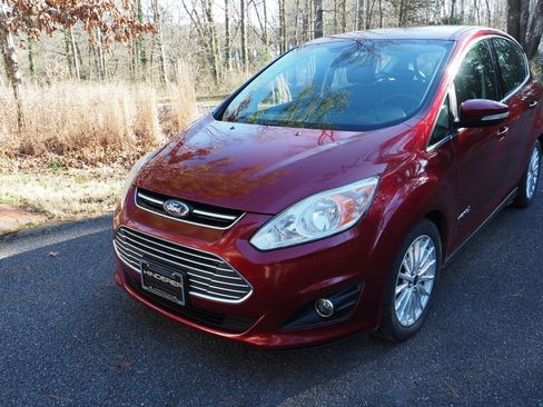 Used 2015 Ford C-MAX SEL w/ Equipment Group 302A image 2