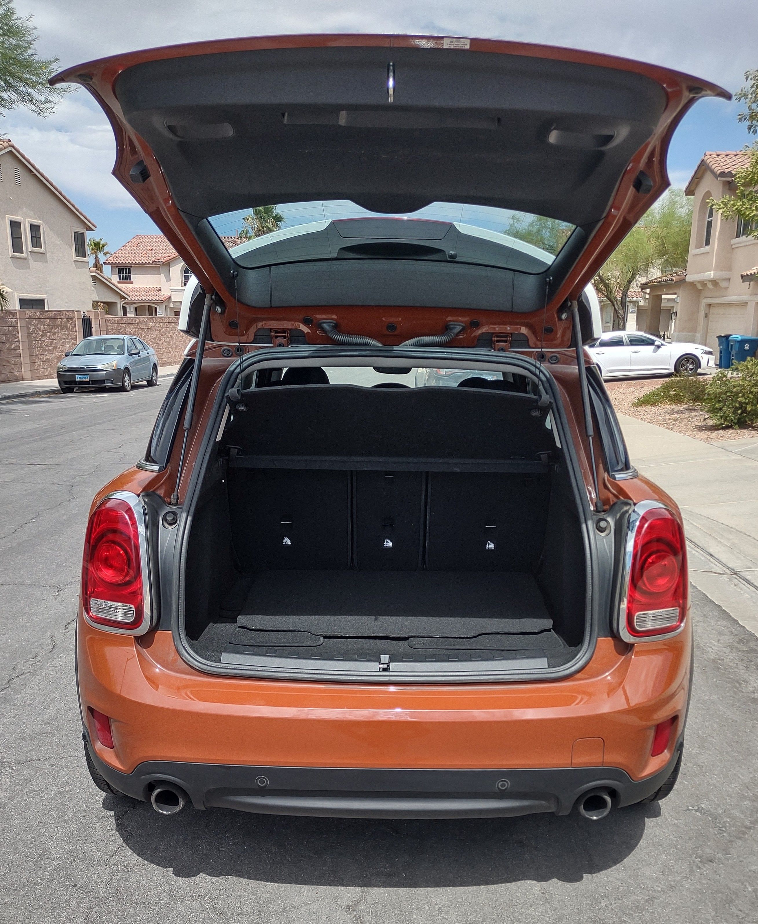 Used 2017 MINI Cooper Countryman S FWD image 6