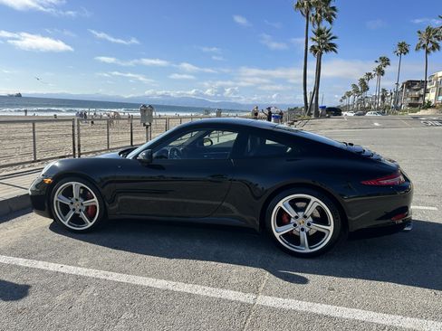 Used 2014 Porsche 911 Carrera S image 10