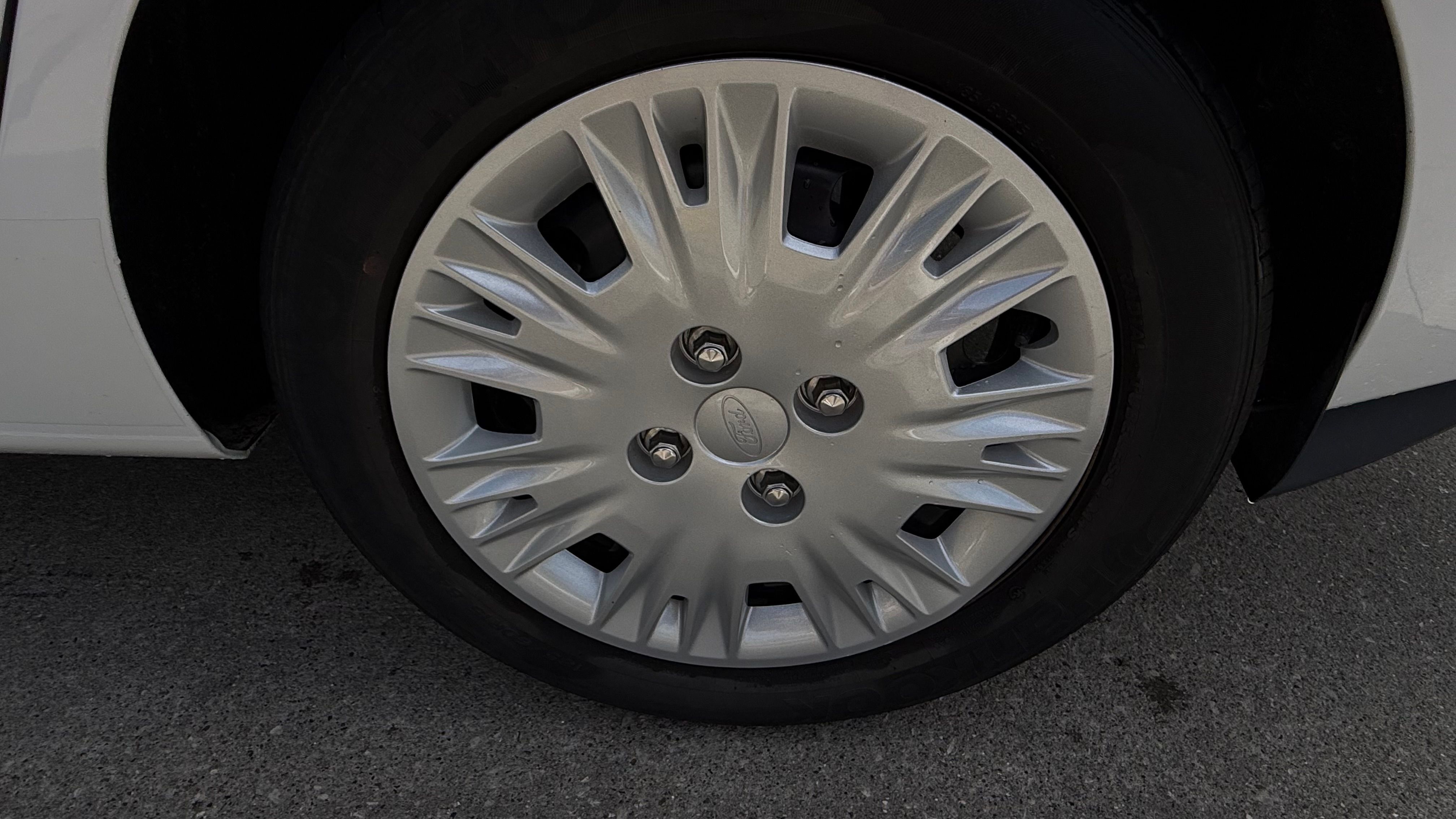 Used 2018 Ford Fiesta S FWD image 13