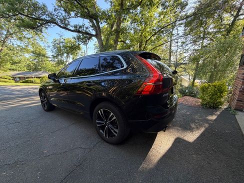 Used 2019 Volvo XC60 T5 Momentum w/ Premium Package AWD/4WD image 8