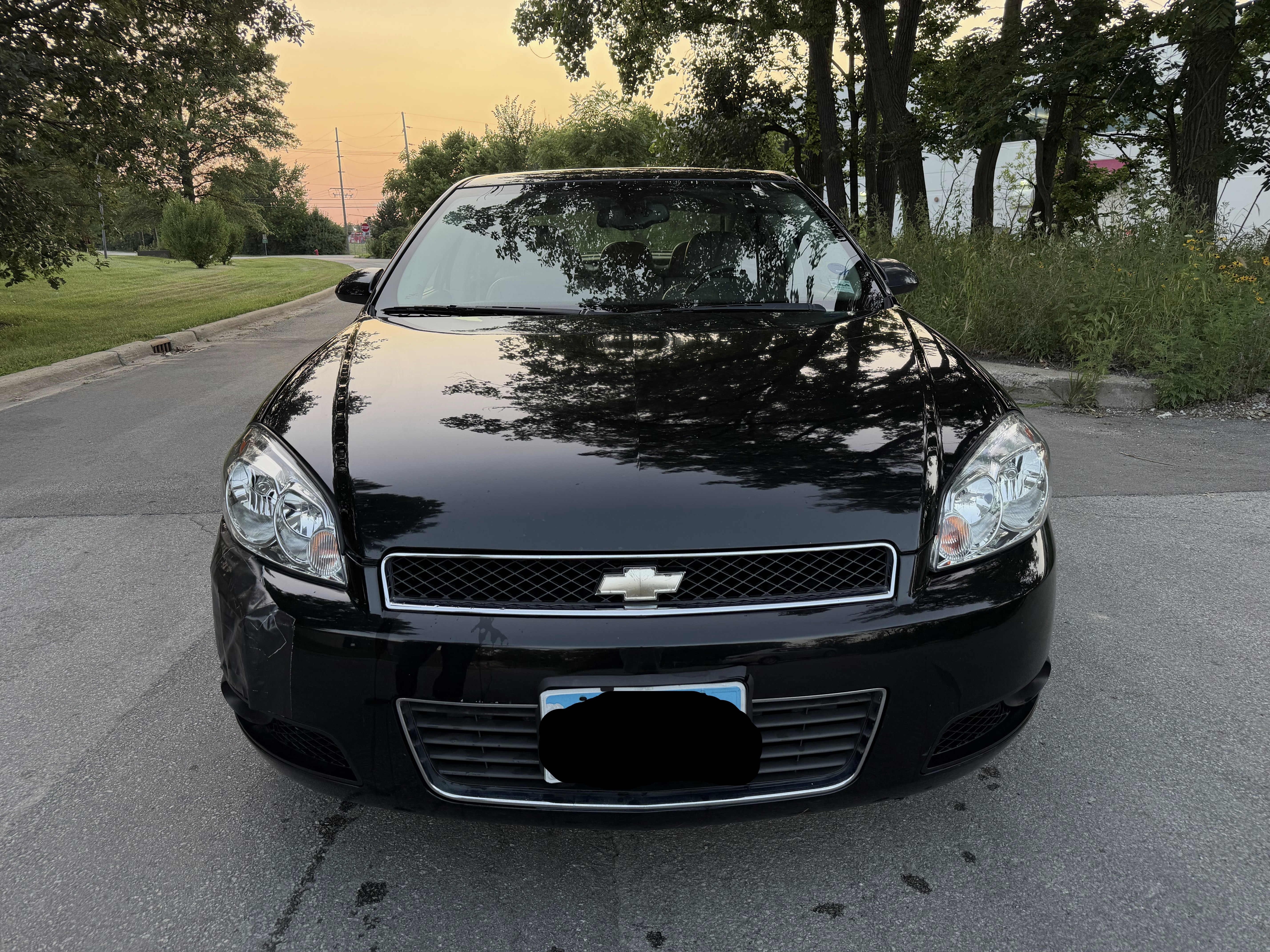 Used 2008 Chevrolet Impala LTZ FWD image 13