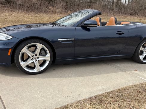 Used 2013 Jaguar XKR R image 4