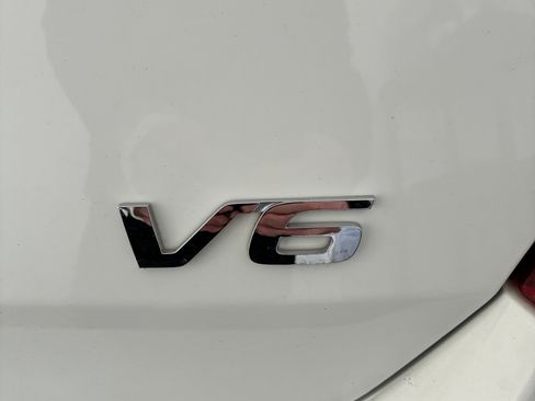 Used 2012 Honda Accord EX-L image 9