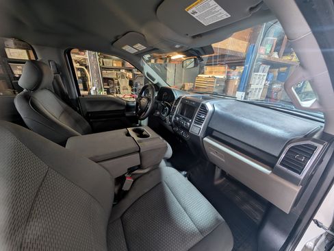 Used 2020 Ford F150 XLT w/ Equipment Group 301A Mid AWD/4WD image 9