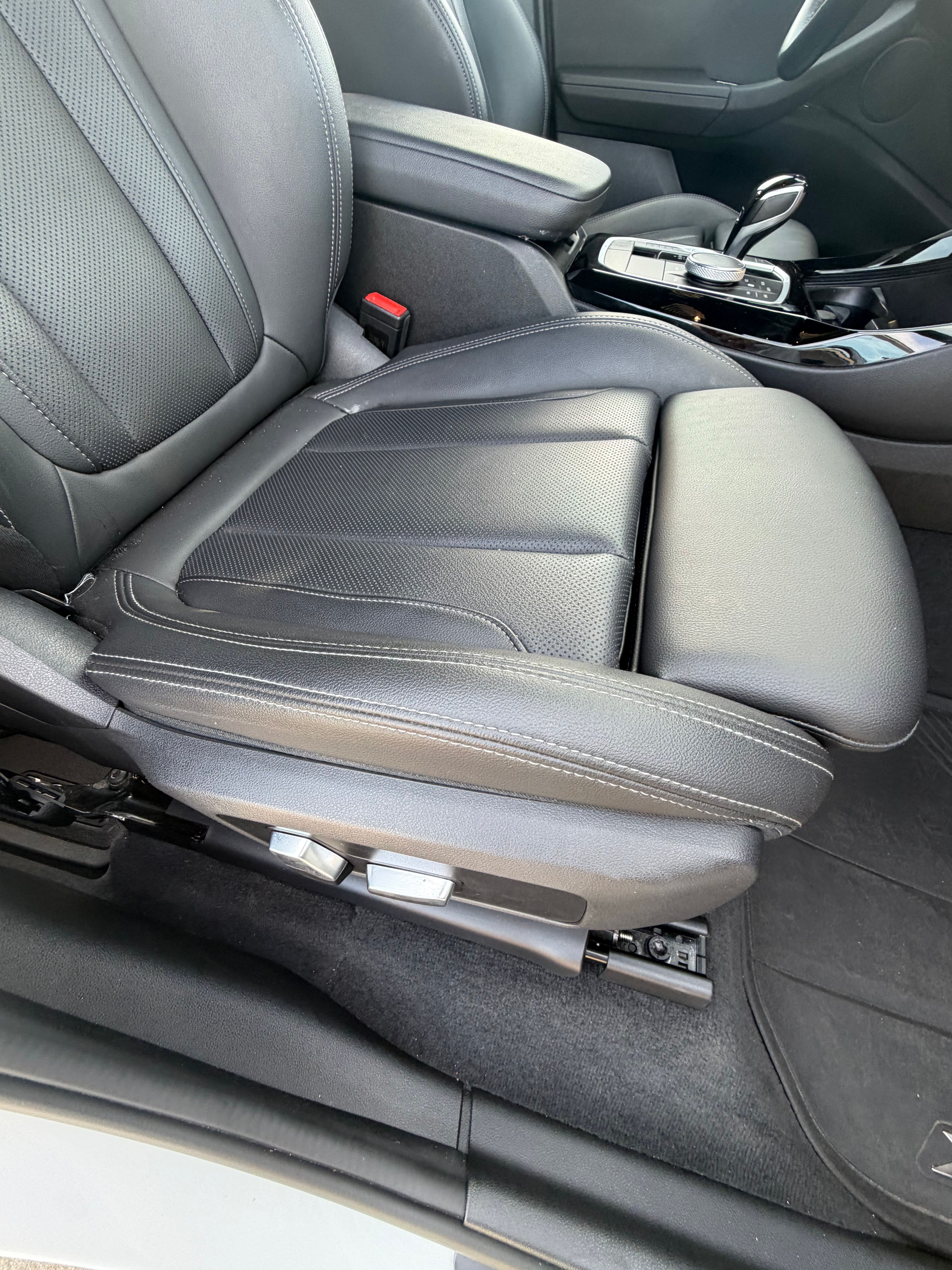 Used 2022 BMW X3 sDrive30i w/ Convenience Package w/ZPA RWD image 17