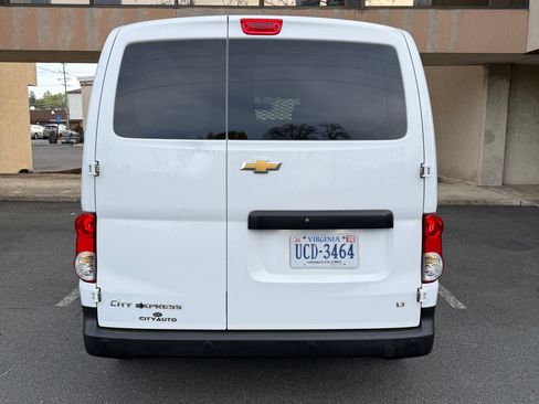 Used 2015 Chevrolet City Express LT image 5