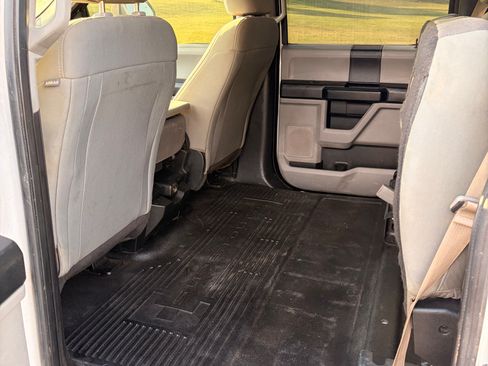 Used 2017 Ford F350 XL AWD/4WD image 8