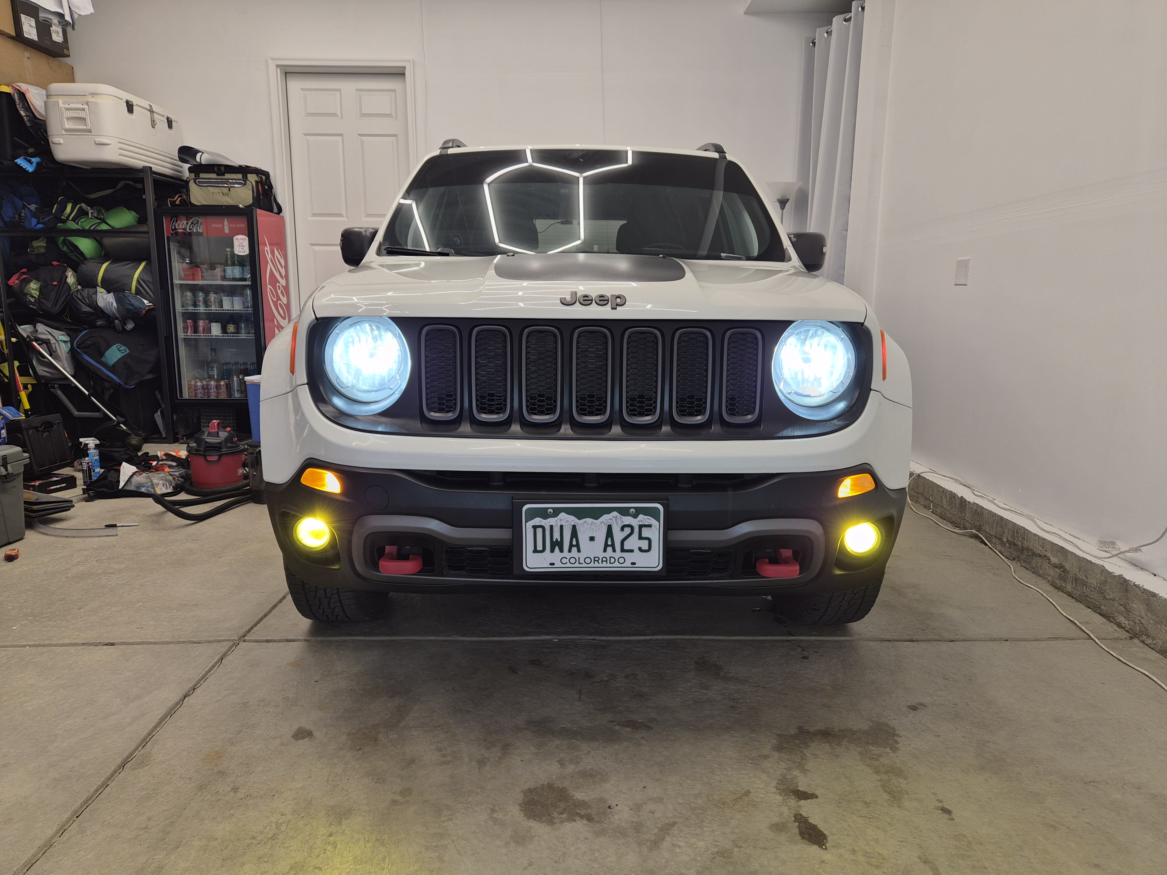 Used 2018 Jeep Renegade Trailhawk w/ UConnect 8.4 Nav Group AWD/4WD image 6