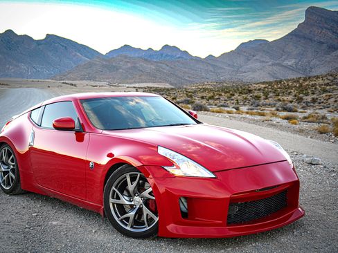 Used 2013 Nissan 370Z Touring w/ Sport Pkg image 4