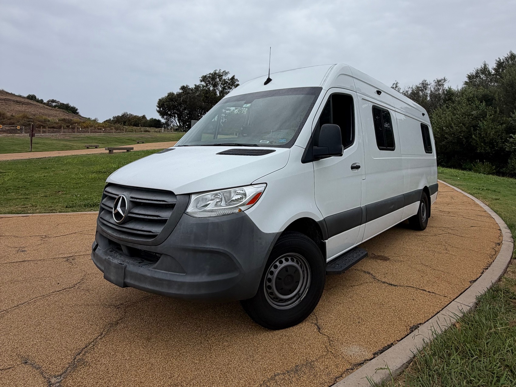 Used 2020 Mercedes-Benz Sprinter 2500 image 1