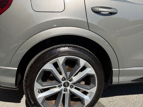 Used 2021 Audi Q3 2.0T Premium Plus image 9