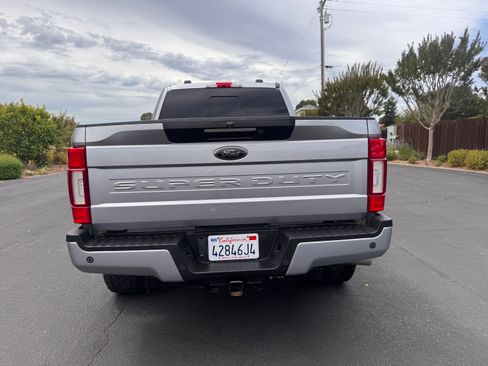 Used 2021 Ford F250 Lariat AWD/4WD image 8