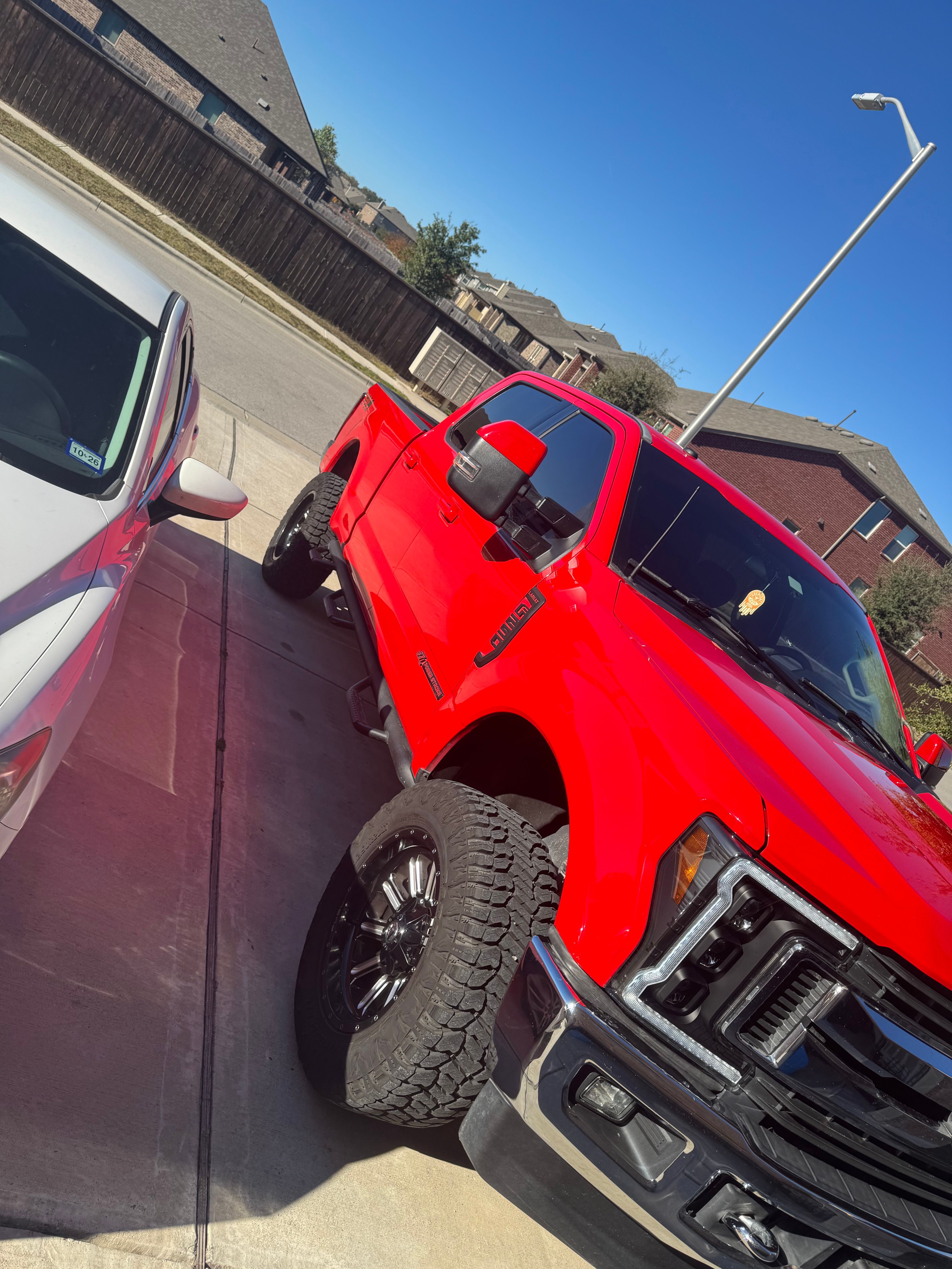 Used 2019 Ford F250 XLT w/ XLT Premium Package AWD/4WD image 14