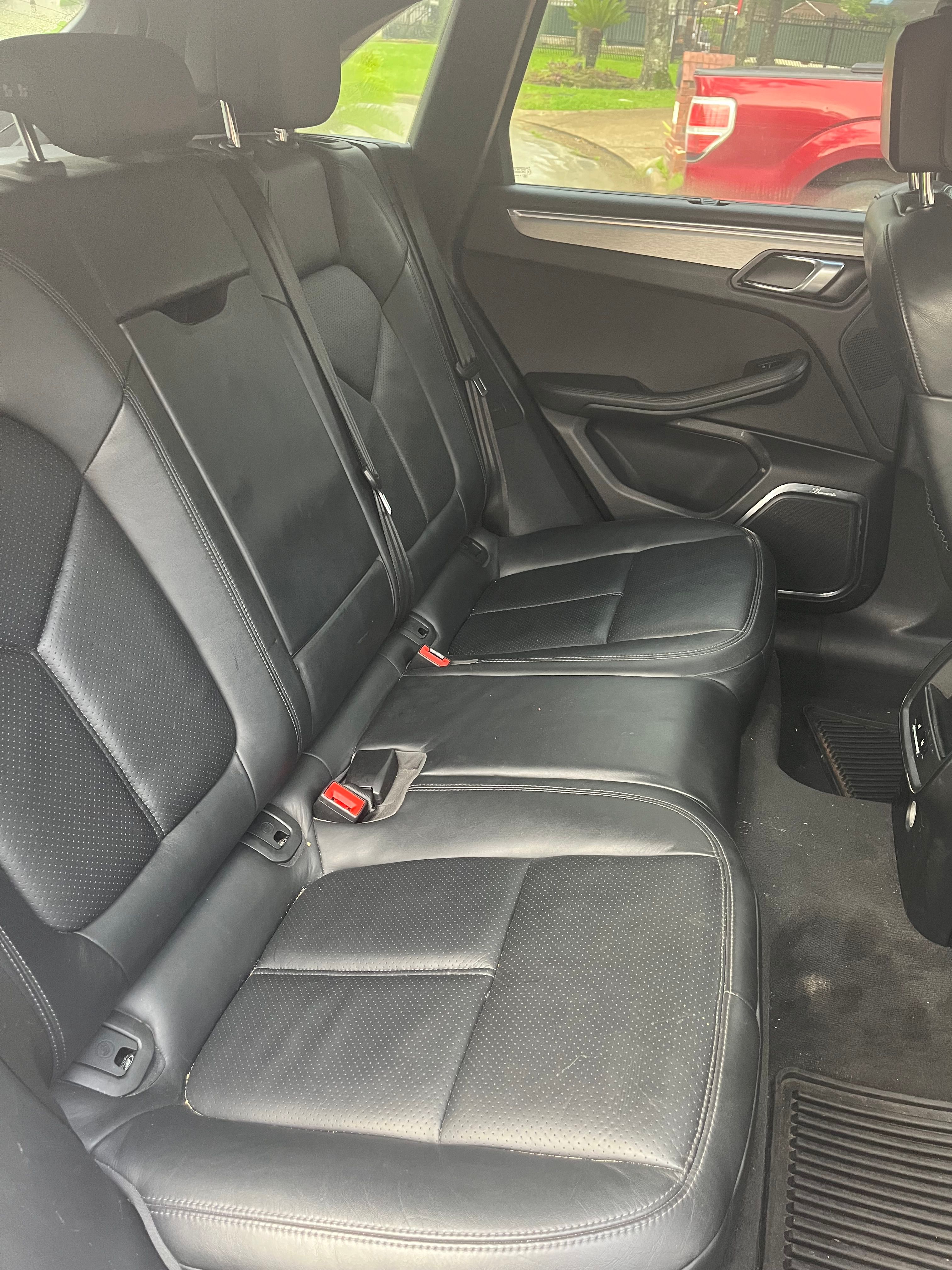 Used 2015 Porsche Macan S AWD/4WD image 19