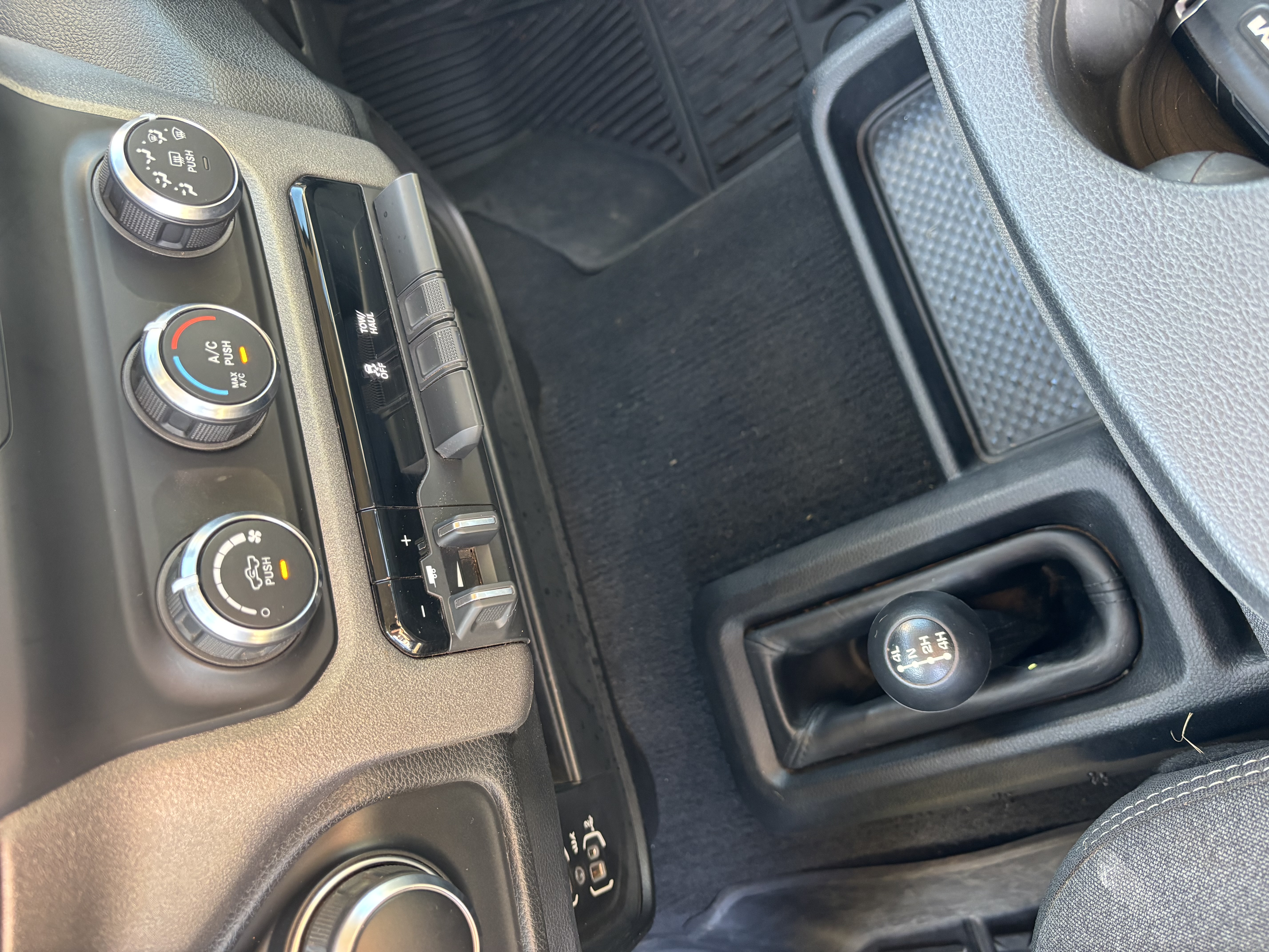Used 2019 RAM 2500 Tradesman AWD/4WD image 10