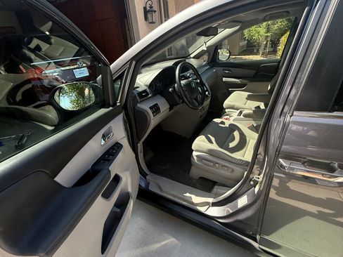 Used 2014 Honda Odyssey EX-L image 5