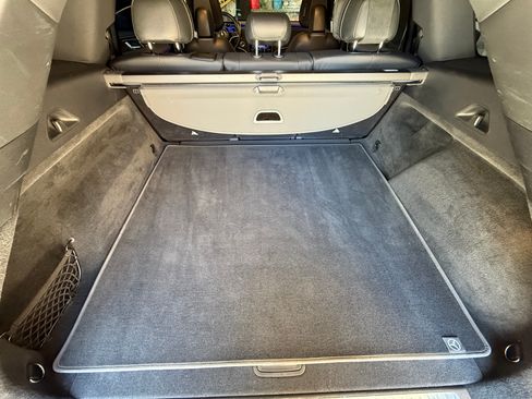 Used 2023 Mercedes-Benz EQS 450+ SUV image 16