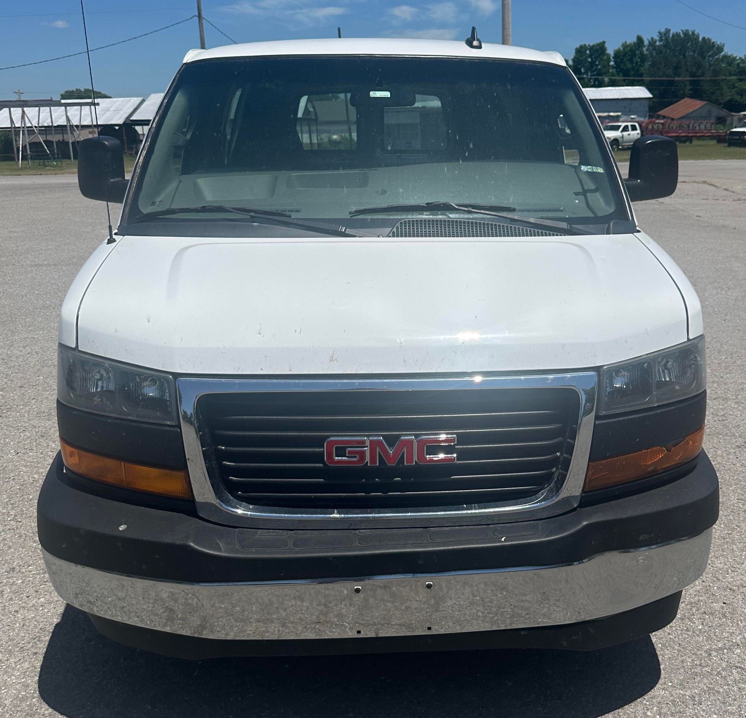 Used 2021 GMC Savana 2500 w/ Driver Convenience Package RWD image 1
