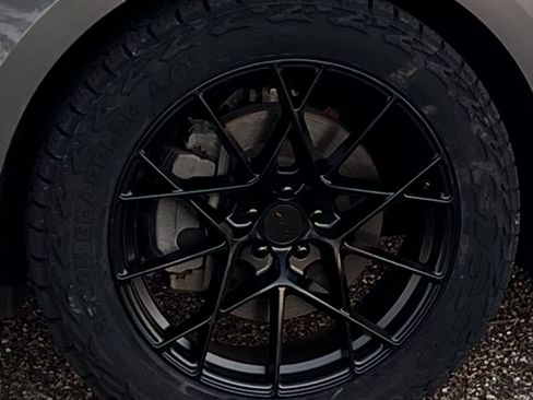 Used 2022 Ford Edge ST w/ Equipment Group 401A image 6