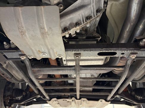 Used 2004 HUMMER H2 w/ Preferred Equipment Group AWD/4WD image 28