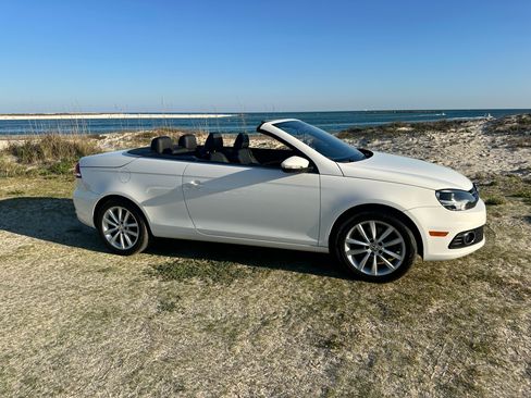Used 2013 Volkswagen Eos Komfort image 11