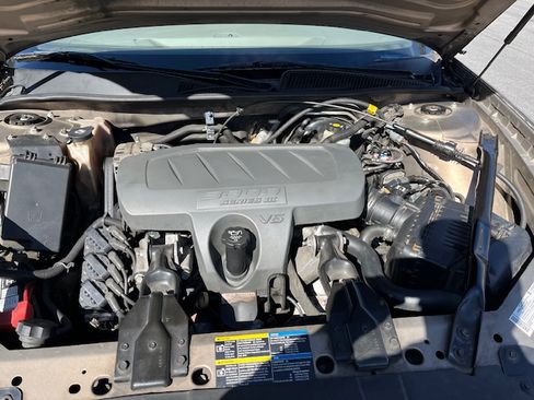 Used 2007 Buick LaCrosse CXL w/ Driver Confidence Package image 9