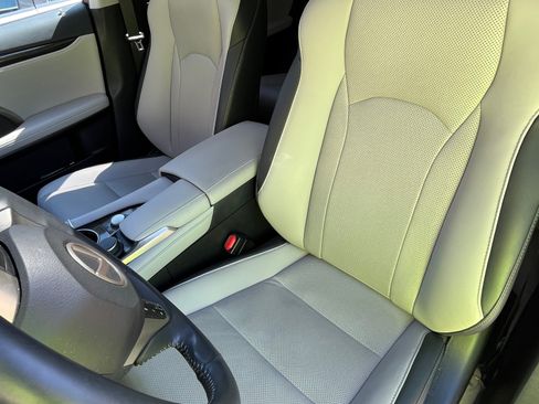 Used 2018 Lexus RX 350 FWD w/ Accessory Package image 12
