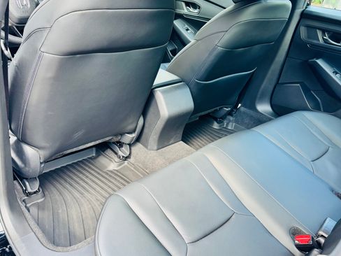 Used 2024 Honda Accord Sport image 11