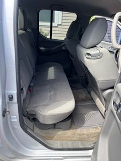 Used 2012 Nissan Frontier SV RWD image 10
