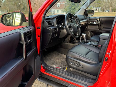 Used 2023 Toyota 4Runner TRD Pro image 11