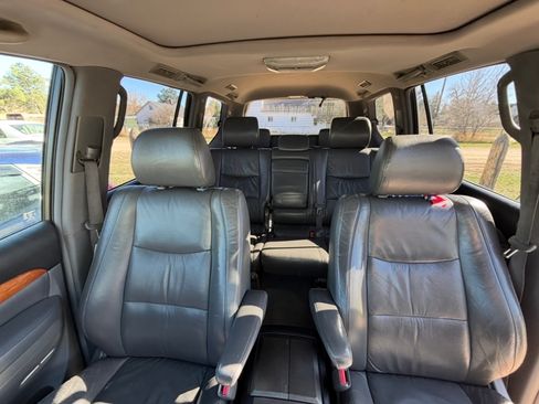 Used 2006 Lexus GX 470 image 25