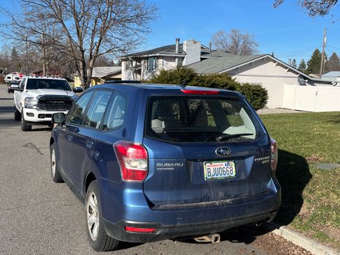 Used 2015 Subaru Forester 2.5i image 5
