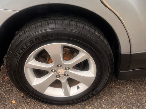 Used 2014 Subaru Outback 2.5i Premium image 18