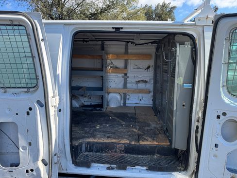 Used 2012 Ford E-250 and Econoline 250 w/ PWR Group image 12