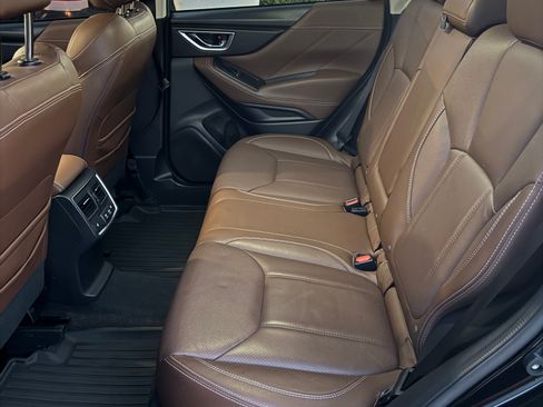 Used 2020 Subaru Forester Touring image 12